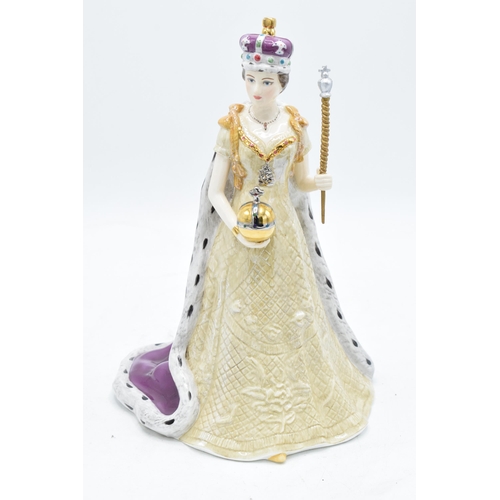 159 - Spode limited edition figure Queen Elizabeth II The Diamond Jubilee 2012. In good condition with no ... 