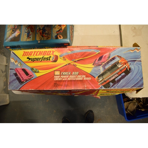 328 - Matchbox Superfast Track.800 Twin Power Boost Racing Circuit. Untested. Please check the photos as t... 