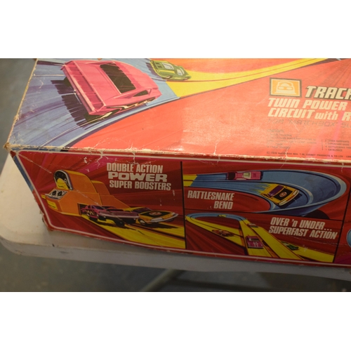 328 - Matchbox Superfast Track.800 Twin Power Boost Racing Circuit. Untested. Please check the photos as t... 