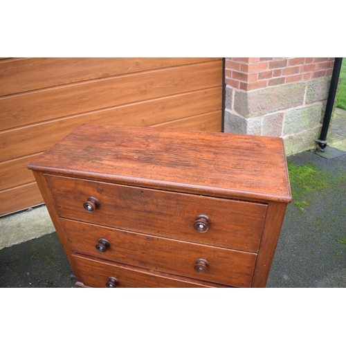 409 - Late 19th / early 20th century chest of 3 drawers with turned drawer handles. 106 x 46 x 87cm tall. ... 