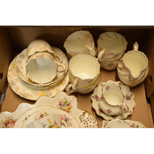 76 - A good collection of 19th and 20th century tea and dinner ware to include Hammersley Queen Anne, How... 