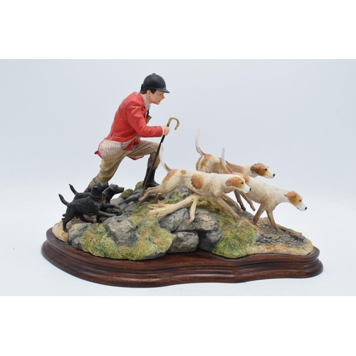 100 - Border Fine Arts Fell Huntsman B1091 by Ray Ayres, limited edition 301/350, on a wooden base. In goo... 