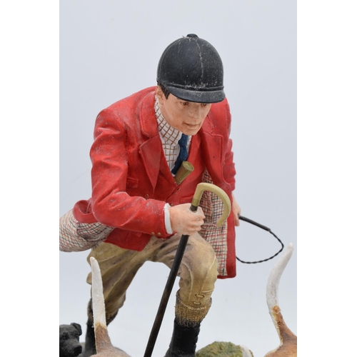 100 - Border Fine Arts Fell Huntsman B1091 by Ray Ayres, limited edition 301/350, on a wooden base. In goo... 