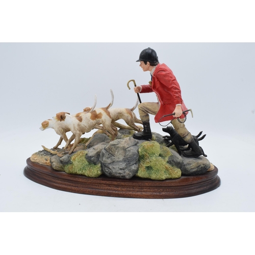 100 - Border Fine Arts Fell Huntsman B1091 by Ray Ayres, limited edition 301/350, on a wooden base. In goo... 