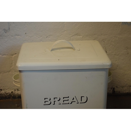 259 - A vintage-style bread bin. 38 x 24 x 35cm tall.