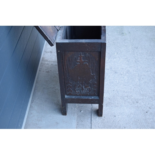 321 - An 18th century thick oak carved chest with fold up lift and iron hinges. 71 x 30 x 61cm tall. Consi... 