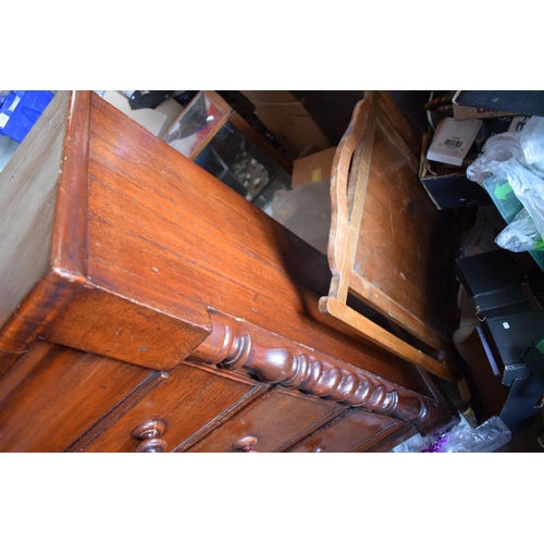 323 - A 19th century mahogany chest of drawers with 3 visible drawers and a secret drawer at the top. 109 ... 