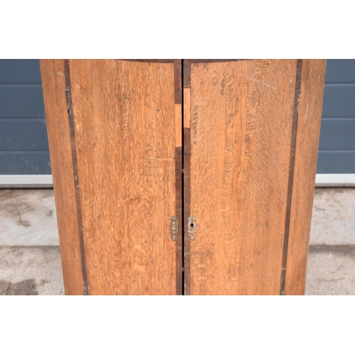 315C - A 19th century oak domed corner cupboard with 3 shelves. 87cm tall. In good functional condition wit... 