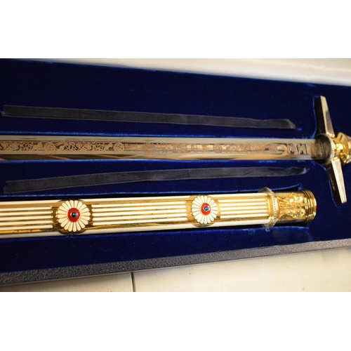 225 - A Wilkinson Sword commemorative Golden Jubilee sword to commemorate HM Queen Elizabeth II Golden Jub... 