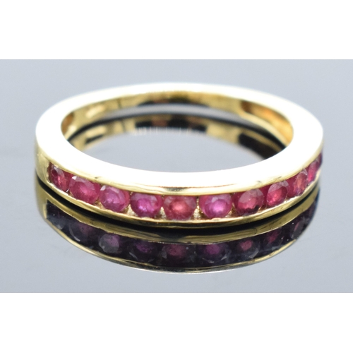 429 - 9ct gold ladies ring set with semi-precious stones. 2.2 grams. UK size O.