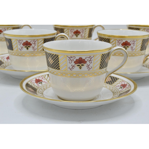 72 - Royal Crown Derby set of 6 trios (6 cups, 6 saucers and 6 side plates) in the Derby Border design (1... 