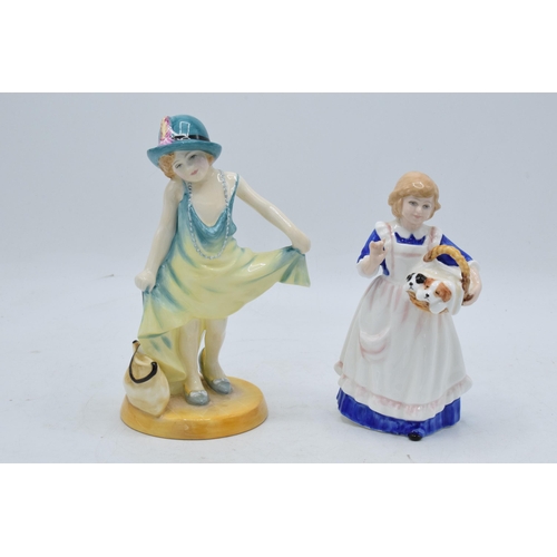 119 - Royal Doulton figures Quiet, They're Sleeping HN3657 and Dressing Up HN3300 limited edition (2). In ... 