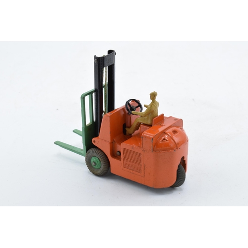 332 - Dinky Toys die cast model of a Coventry Climax forklift truck, 401, boxed.