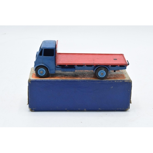 341 - Boxed Dinky Toys 512 Guy Flat Truck. In good condition with some evidence of use and play-wear such ... 