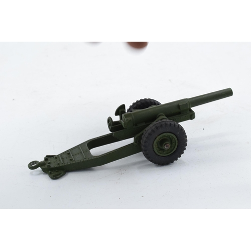 359 - Boxed Dinky Toys 693 7.2 Howitzer. In good condition with some evidence of use and play-wear such as... 