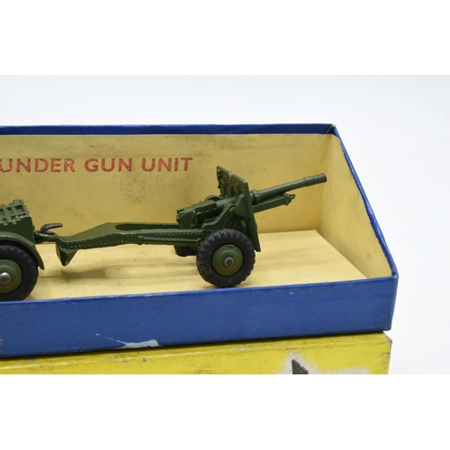 361 - Boxed Dinky Toys 25-Pounder Field Gun Set 697. In good condition with some evidence of use and play-... 