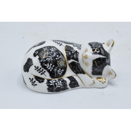 85 - Royal Crown Derby paperweight in the form of Misty the Kitten. First quality with stopper. In good c... 