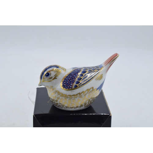 94 - Boxed Royal Crown Derby paperweight in the form of a Goldcrest. First quality with stopper. In good ... 