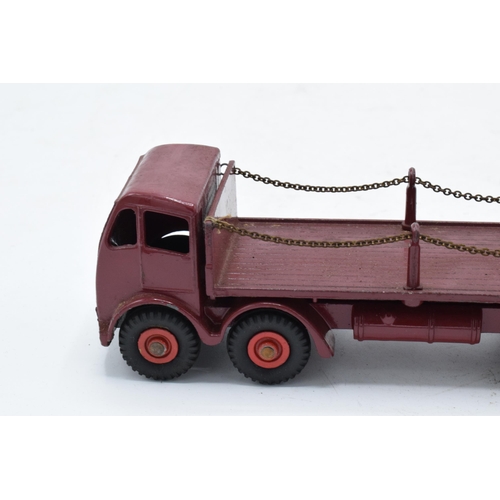 369 - Boxed Dinky Toys 905 Foden Flat Truck with chains. Some evidence of use and play-wear such as small ... 