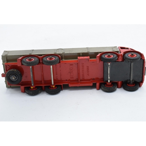 372 - Boxed Dinky Supertoys 901 Foden Diesel 8-Wheel Wagon. Some evidence of use and play-wear such as sma... 