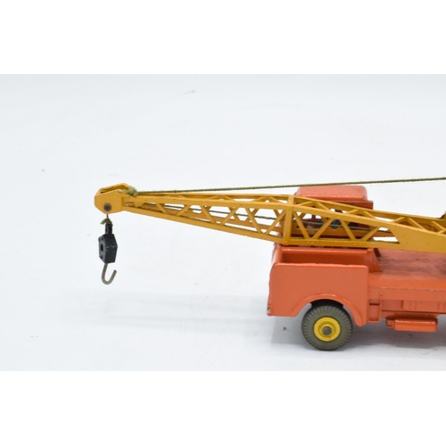 376 - Boxed Dinky Supertoys 972 20-Ton Lorry-Mounted Crane ''Coles'', working order. Some evidence of use ... 