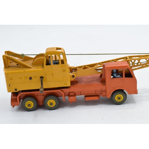 376 - Boxed Dinky Supertoys 972 20-Ton Lorry-Mounted Crane ''Coles'', working order. Some evidence of use ... 