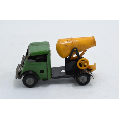 382 - Boxed Tri-ang Minic clockwork No. 1 Concrete Mixer. Sold as non-working as no key.