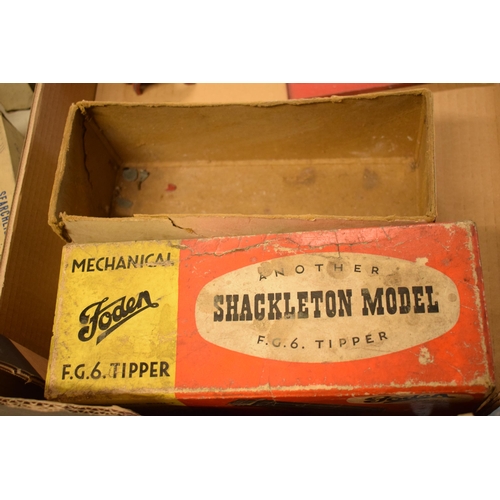 386 - Boxed Shackleton Mechanical Foden F.G.6 Tipper with red cab and tipper. In poor condition. Contents ... 