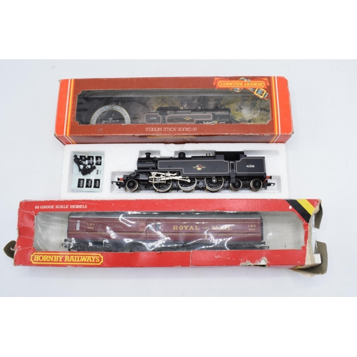 392 - Boxed Hornby Railways OO Gauge scale models 42308 in excellent condition and Royal Mail LMS 30250 (2... 