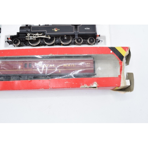 392 - Boxed Hornby Railways OO Gauge scale models 42308 in excellent condition and Royal Mail LMS 30250 (2... 