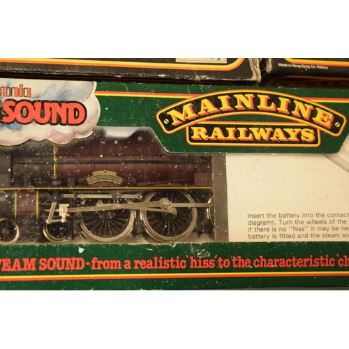 394 - Boxed Mainline Railways 00 Gauge models LNER 581, Coalite Radiant Smokeless Fuel trailer and Steam S... 