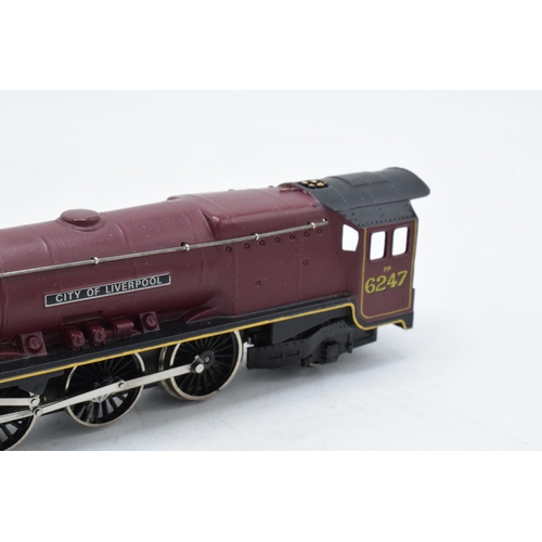 395 - Boxed Wrenn OO gauge W2242 4-6-2 City of Liverpool locomotive in original box. VGC, box good.