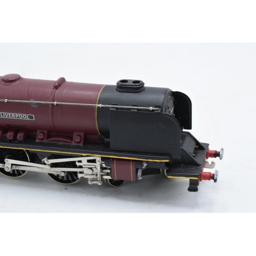 395 - Boxed Wrenn OO gauge W2242 4-6-2 City of Liverpool locomotive in original box. VGC, box good.