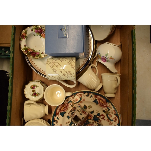 77 - A collection of pottery to include Masons Chartreuse items, Wedgwood, Royal Albert Old Country Roses... 