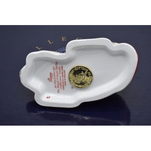 100L - Boxed Royal Crown Derby paperweight in the form of a Puppy. First quality with stopper. In good cond... 