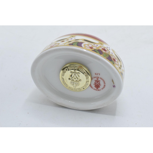 100S - Boxed Royal Crown Derby paperweight in the form of a Ladybird with 2 Spots. First quality with stopp... 