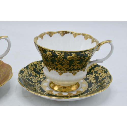 47 - A pair of Royal Albert duos in the Consort Series design (4 pieces). In good condition with no obvio... 