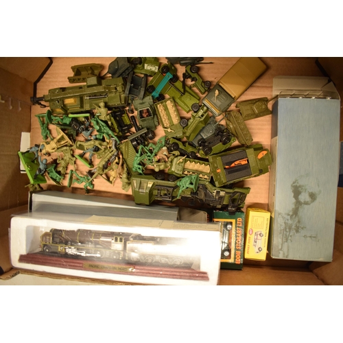 400 - A collection of models and toys to include a newer Dinky 197, Matchbox Superkings, toy soldiers etc ... 