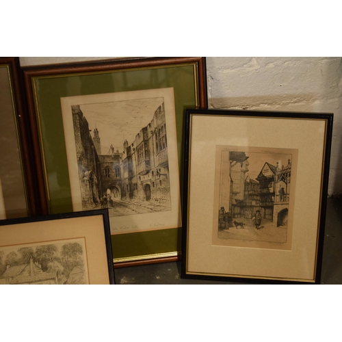 402 - A mixed collection of etchings and similar items to include scenes of Old London, George's chapel, N... 