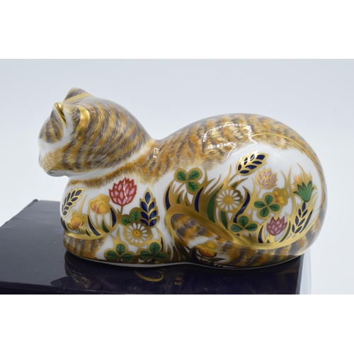 79 - Boxed Royal Crown Derby paperweight in the form of a Cottage Garden Cat. First quality with stopper.... 