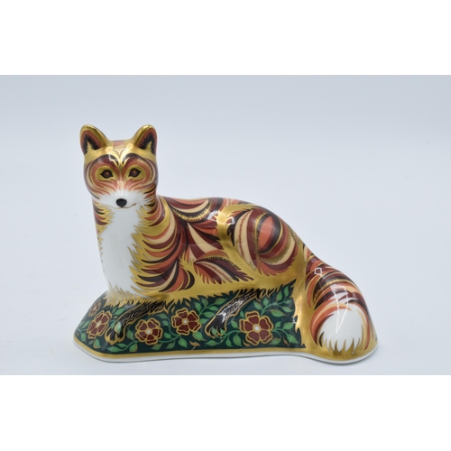 88 - Royal Crown Derby paperweight in the form of a Fox Cub. First quality with stopper. In good conditio... 