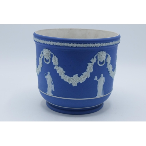 60C - Wedgwood dip blue Jasperware jardinière. 16.5cm tall. In good condition with no obvious damage or re... 