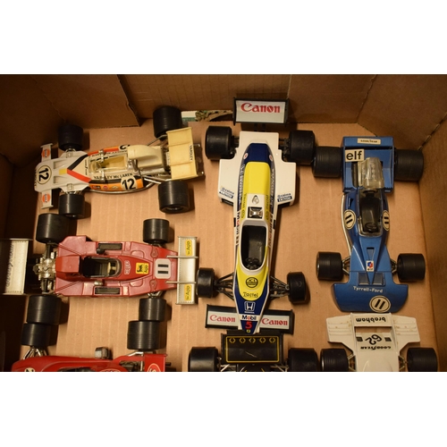 211 - A collection of Polistil and Burango Formula 1 car models to include Ferrari B3, Tyrell F1, Lotus 97... 