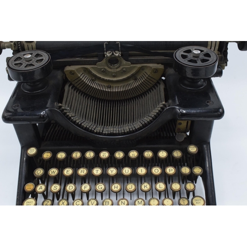 246 - The Woodstock Typewriter Company Ltd typewriter.