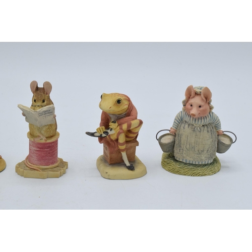 279 - Frederick Warne & Co The World of Beatrix Potter figures to include Old Woman in a Shoe, Aunt Pettit... 