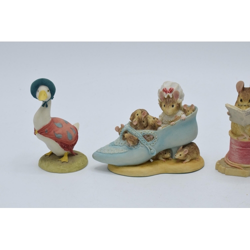 279 - Frederick Warne & Co The World of Beatrix Potter figures to include Old Woman in a Shoe, Aunt Pettit... 