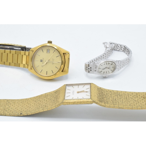 385 - A trio of vintage watches to include a ladies Rotary, a Roamer and a Tissot Seastar (3). All unteste... 