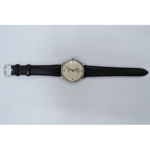 391 - Longines Gents stainless Steel large size wrist watch with 30L movement, diameter 35mm excl. button.... 