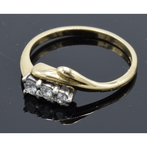 402 - 9ct gold ring set with 3 graduated diamonds. Size N. 1.5 grams.