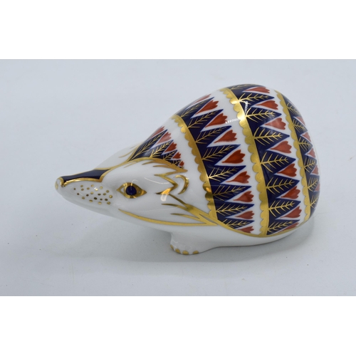 72 - Royal Crown Derby paperweight hedgehog. First quality with gold stopper.